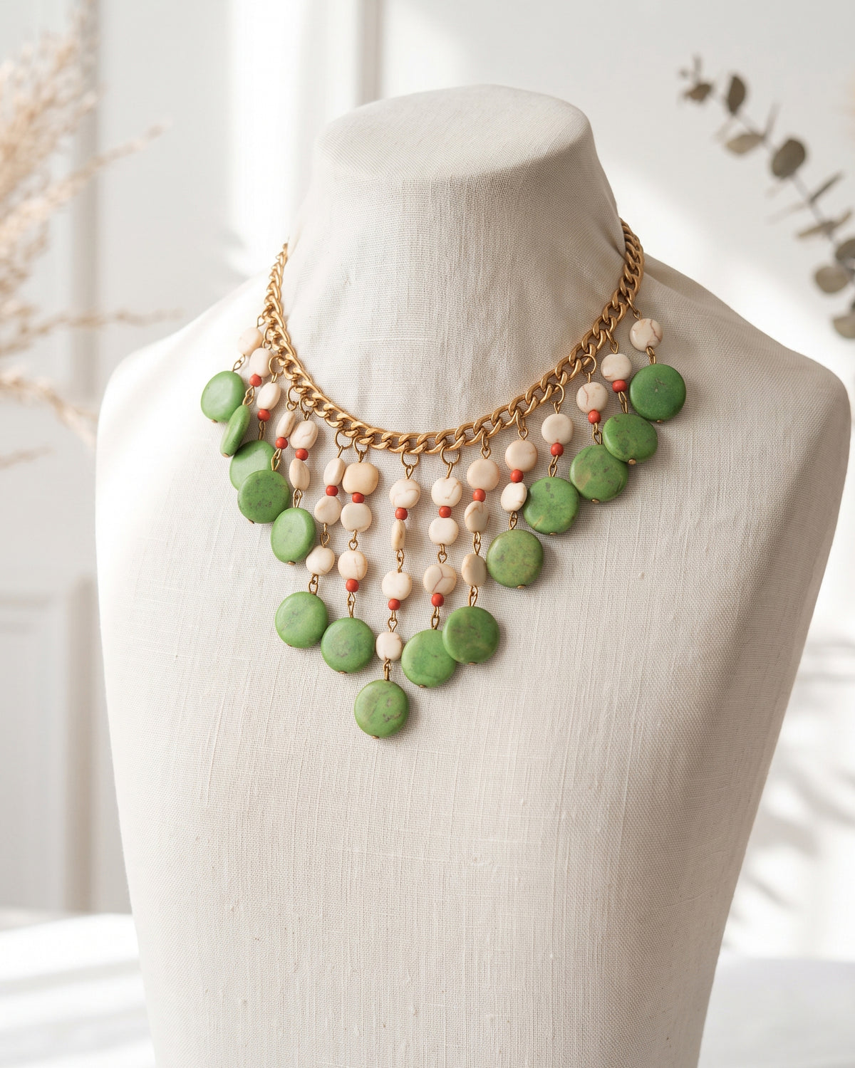 Green n White Gemstone Choker
