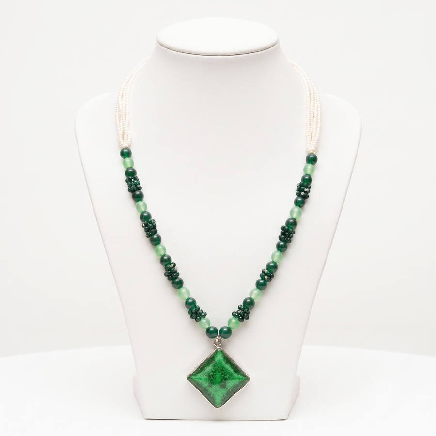 Green Jadeite Stones Necklace