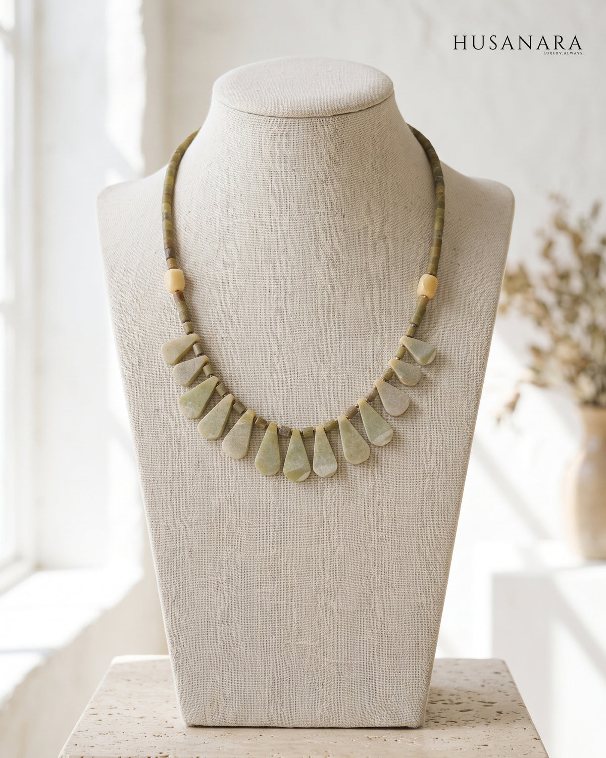 Stones Necklace